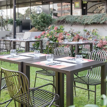 Mercure Milano מלון