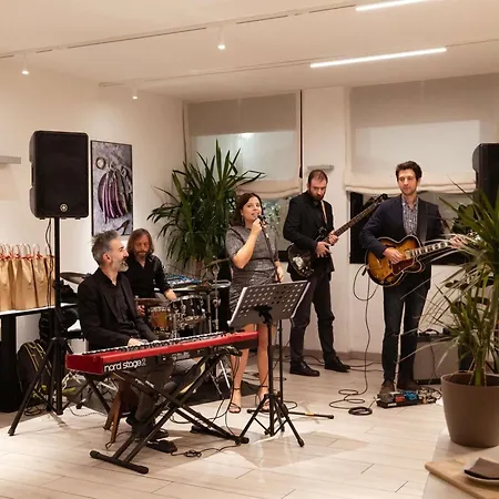 Mercure Milano מלון