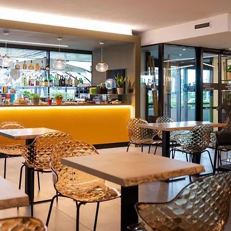 Hotel Mercure Milano 4*